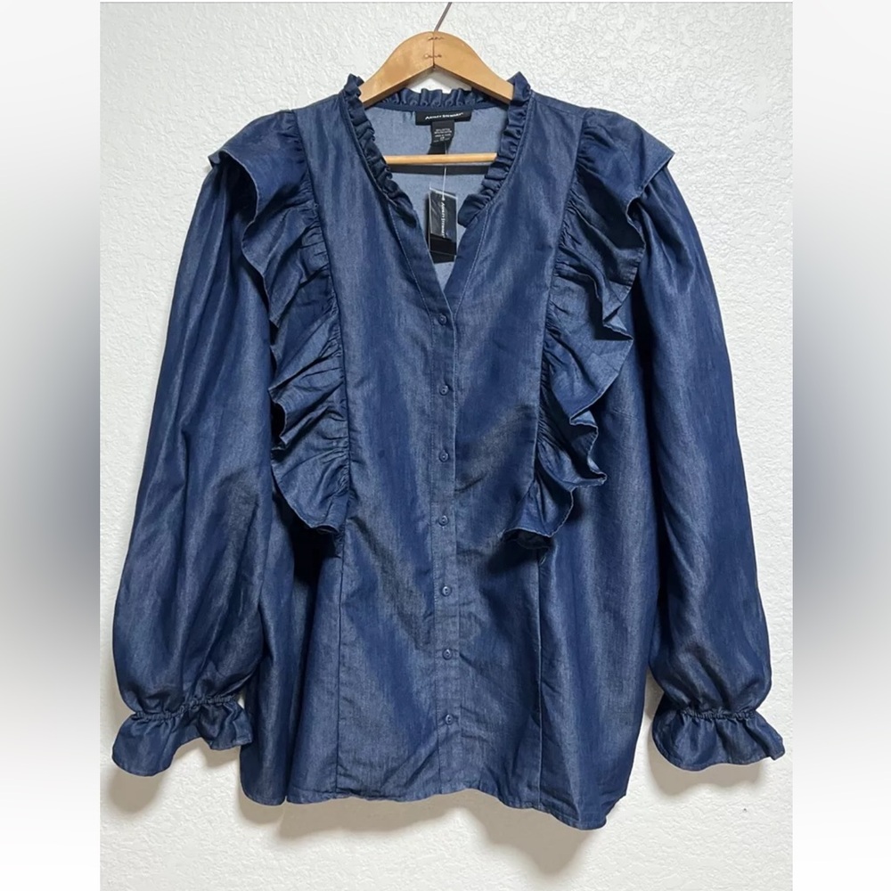 NWT Ashley Stewart Plus Size Ruffle Chambray long Sleeve Shirt Size 28